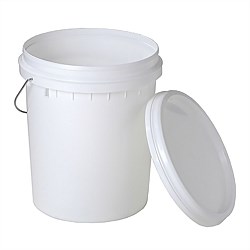 Polypail Bucket with Lid
