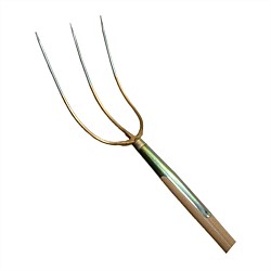 Victoria 3 Prong Hay Fork With Handle 